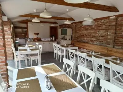 Penzion Venkovský Dvůr 3*