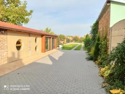 Venkovský Dvůr Penzion Hlohovec